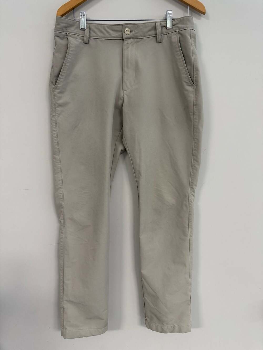 Under Armour Men's Drive Tapered Golf Pants Khaki 32/32